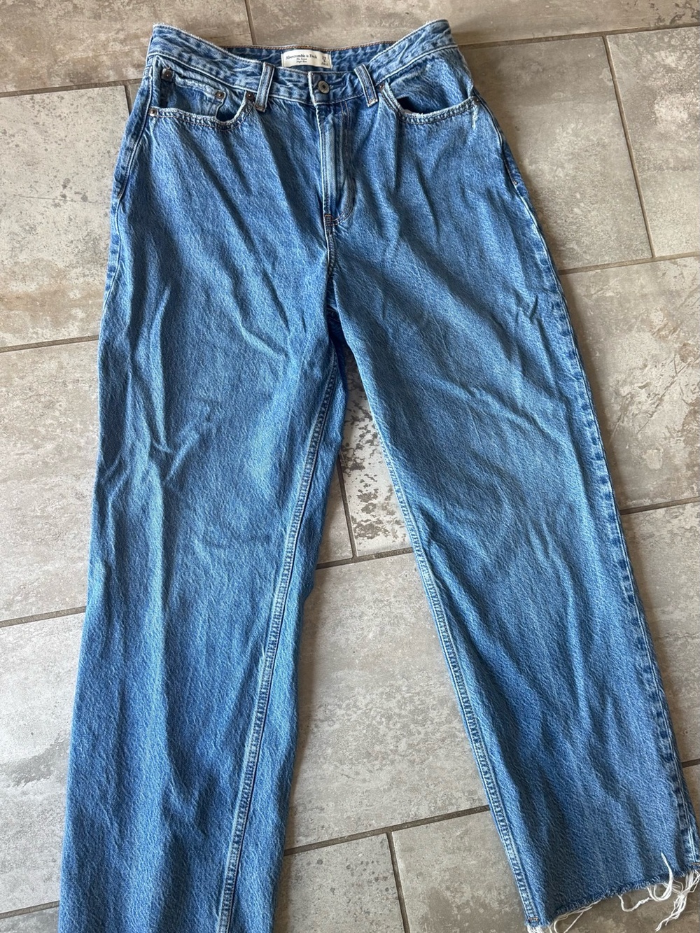 Abercrombie & Fitch Curve Love High Rise Loose Jeans Size 29/8R